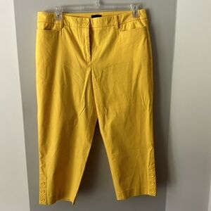 Talbots yellow cotton spandex skimmer 14 New 18” waist 11” Rise 22.5” inseam
